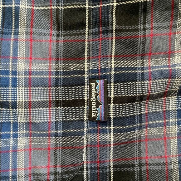 PATAGONIA Long Sleeve Organic Pima Cotton Shirt Size Large - Picture 7 of 7